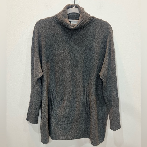 Garnet Hill Oversized Turtleneck Tunic Wool Cashmere Blend Gray Women’s Size XS - Picture 2 of 6